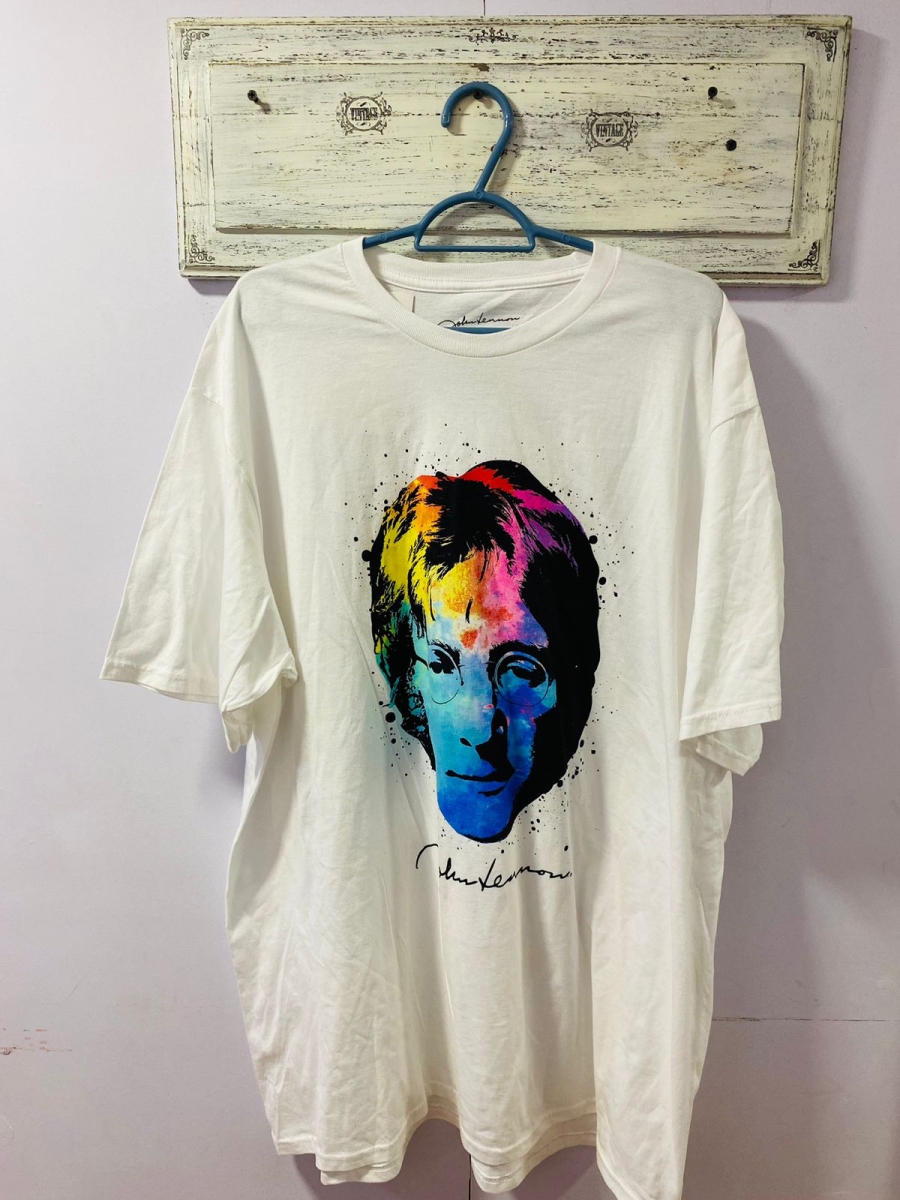 Polera John Lennon para hombre color blanco