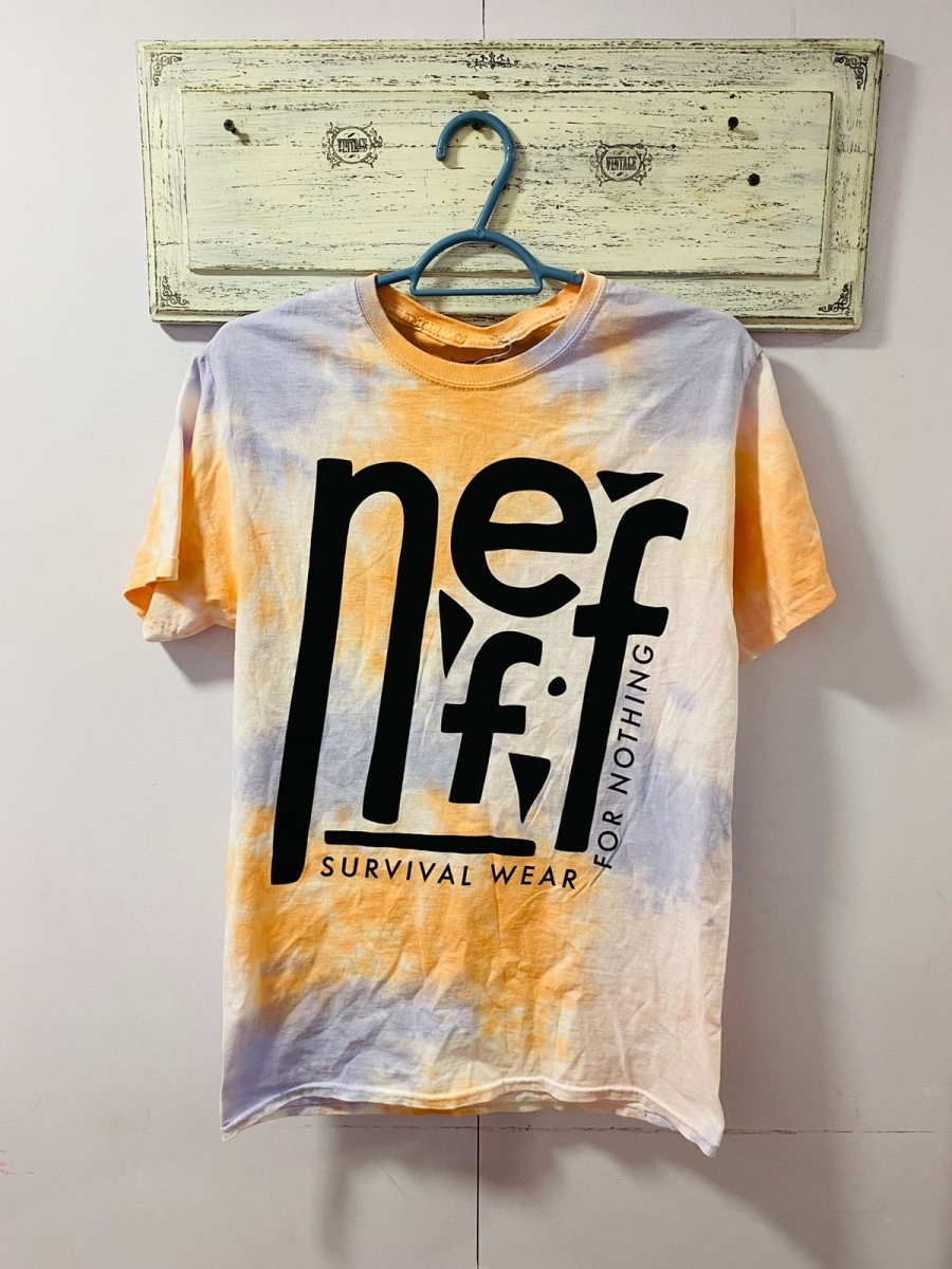 Polera Neff para hombre color naranjo 