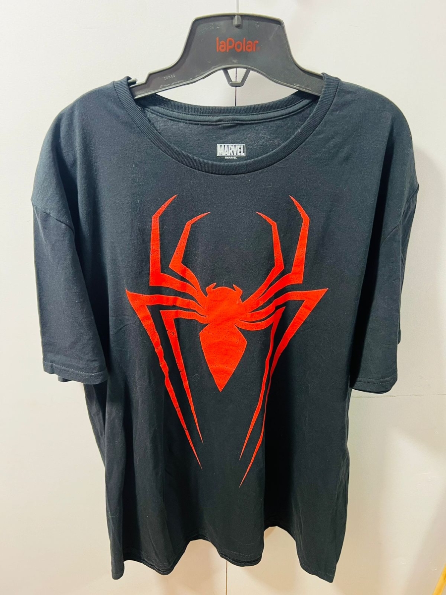 Polera Spiderman para hombre color negro