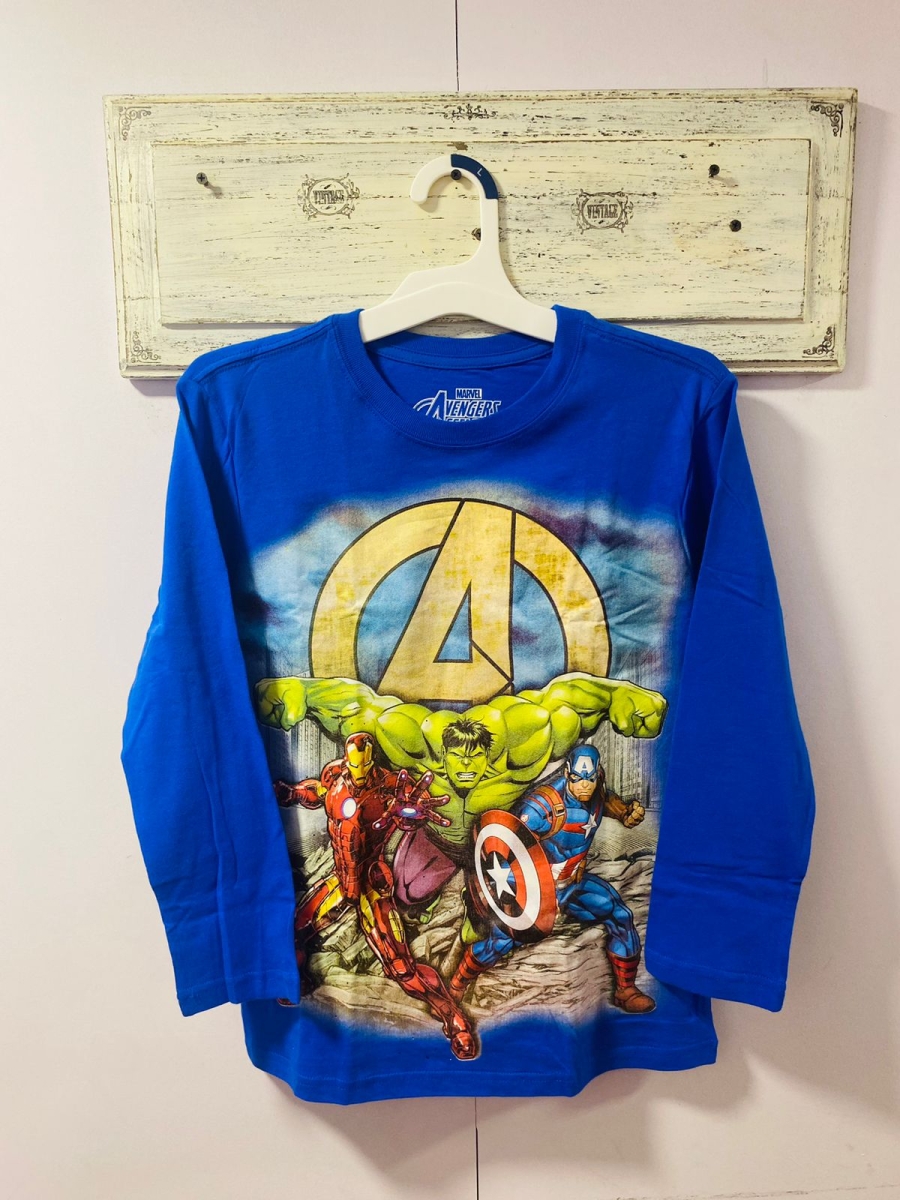 Polera manga larga Marvel Avengers para niño