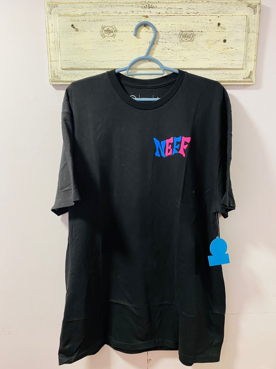 Polera Neff para hombre color negro